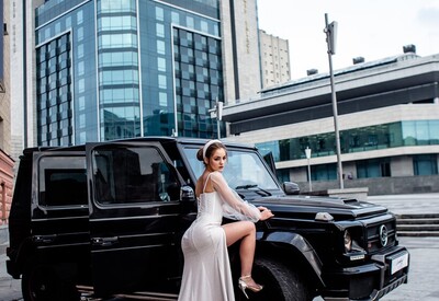 Авто на свадьбу Аренда авто прокат лимузина VIP авто Avtoritet Car - фото 1