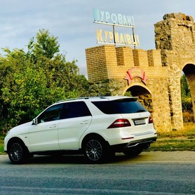 Mersedes ML - авто на весілля у Вінниці - портфоліо 4