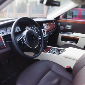Rolls-Royce Ghost - авто на весілля у Києві - портфоліо 4