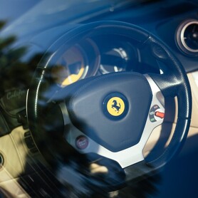 Ferrari California - авто на весілля у Києві - портфоліо 4