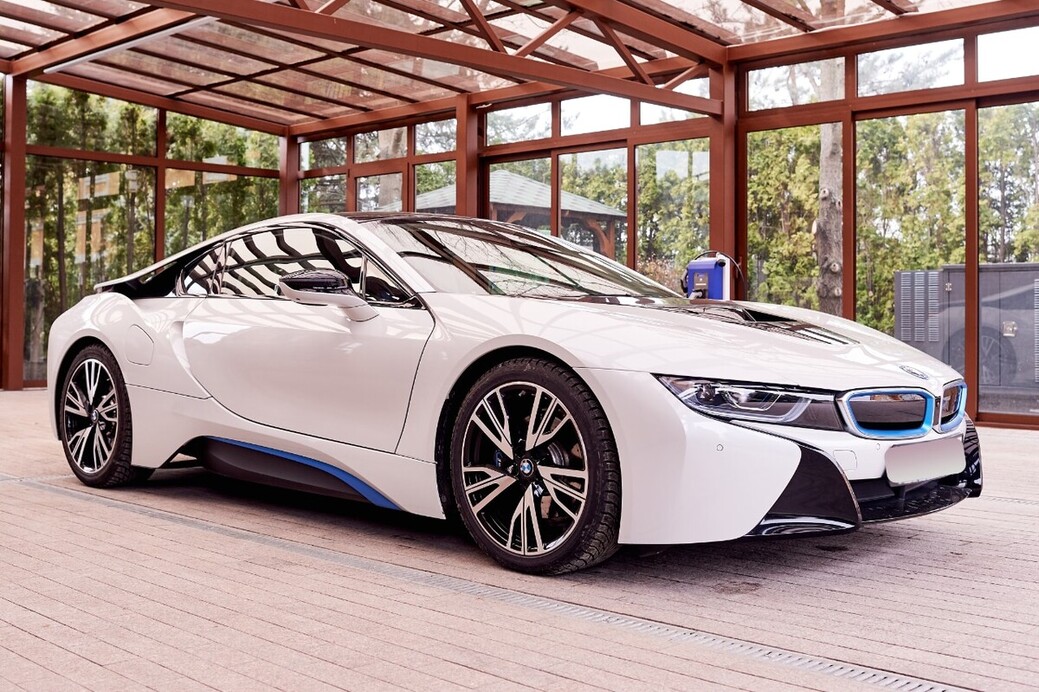BMW i8 