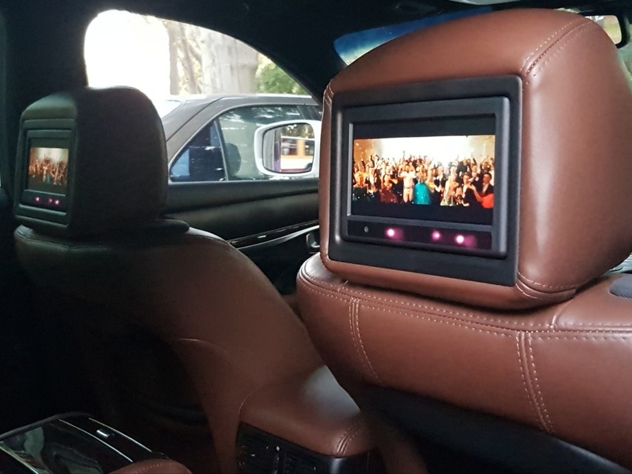 Infiniti M37x  