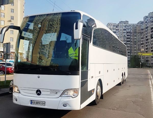 375 Мерседес 60 місць оренда автобуса Київ 