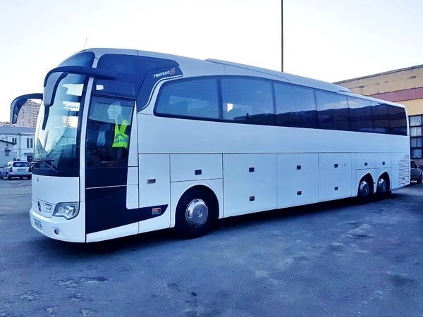 375 Мерседес 60 місць оренда автобуса Київ 