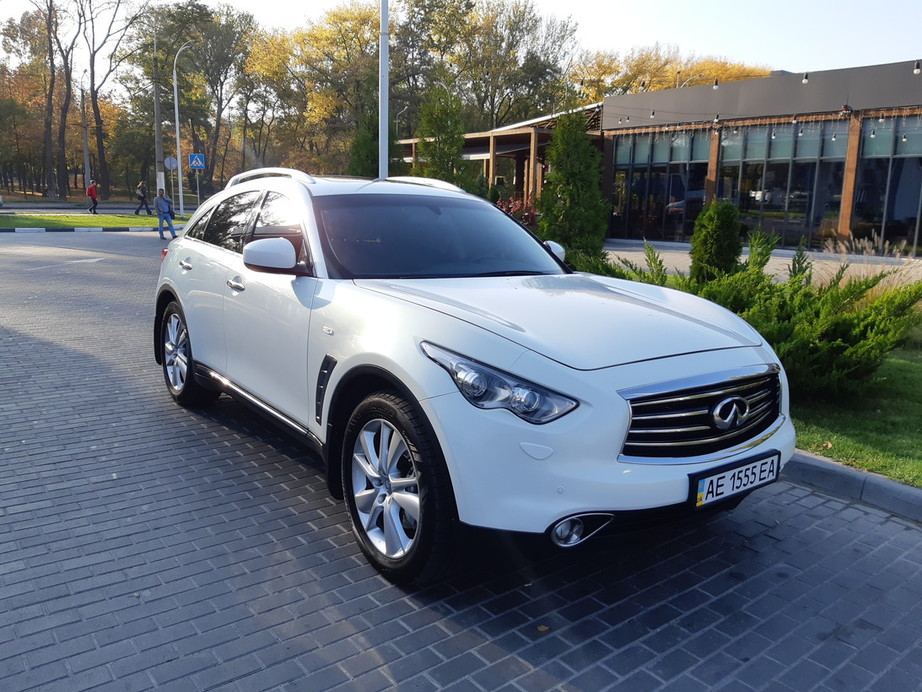 Infiniti FX 
