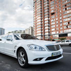 Mercedes 221 Long - авто на весілля у Києві - портфоліо 1