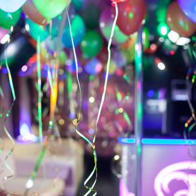 Party Bus Golden Prime - авто на весілля у Києві - портфоліо 2