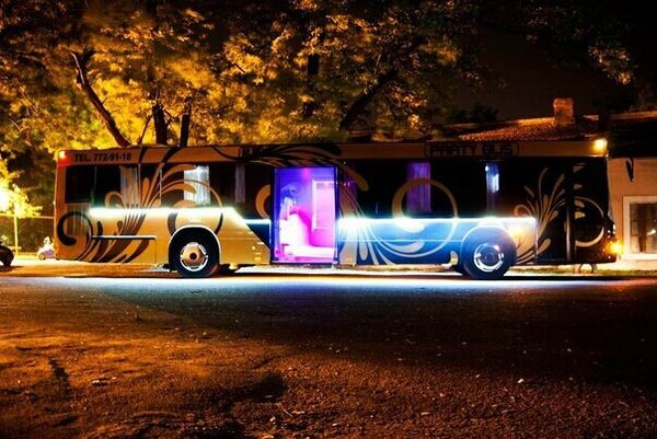 064 Автобус Party Bus Golden Prime пати бас 