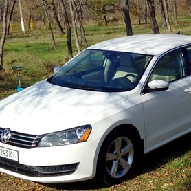 Volkswagen Passat Comfort - авто на весілля у Маріуполі - портфоліо 1