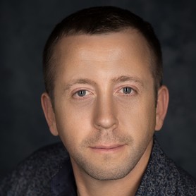 Дмитрий Кандауров