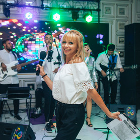 Alyona Zaryutina - ведучий у Херсоні - портфоліо 5