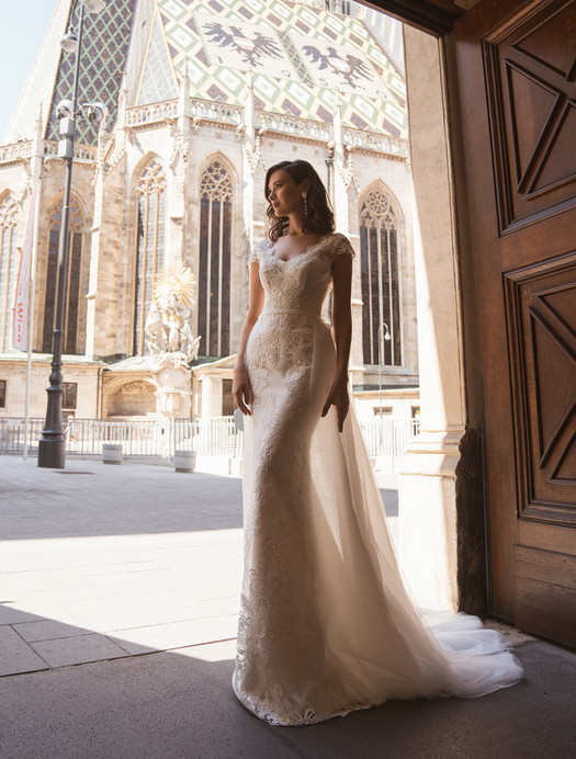 Elena Novias
