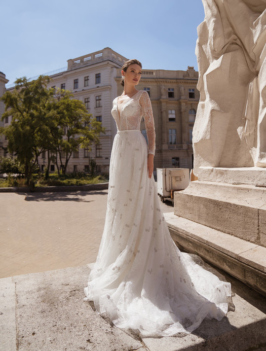 Elena Novias