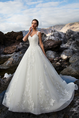 Dress Me