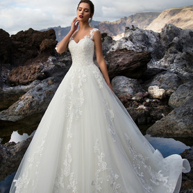 Dress Me - весільна сукня, салон у Києві - портфоліо 4