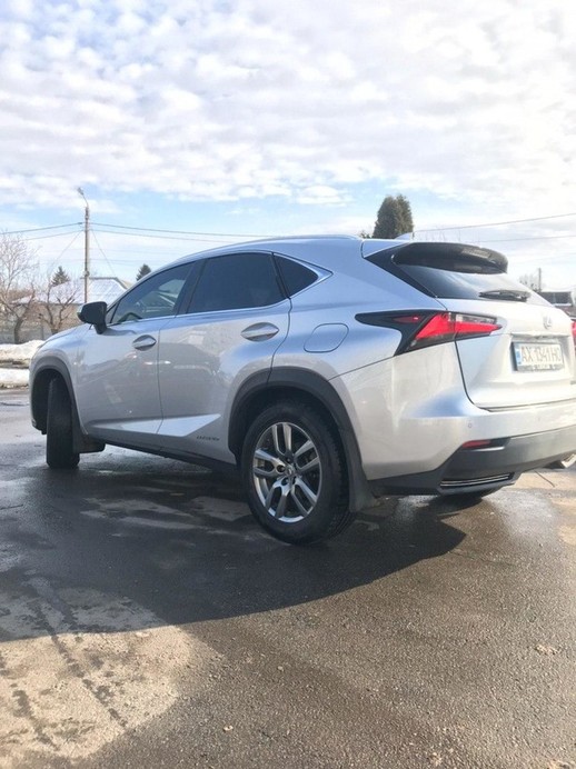 Lexus NX 