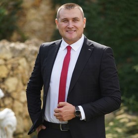 Анатолий Честнейшин