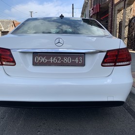 Mersedes E-class - авто на весілля у Хусті - портфоліо 3