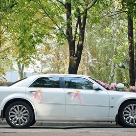 Крайслер 300С - авто на весілля у Дніпрі - портфоліо 2
