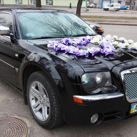 Крайслер 300С - авто на весілля у Дніпрі - портфоліо 3