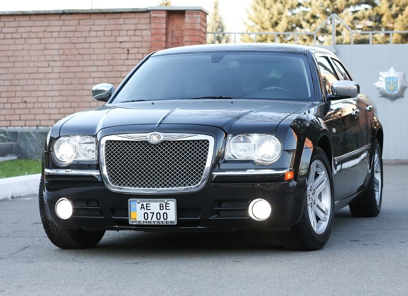 Крайслер 300С 