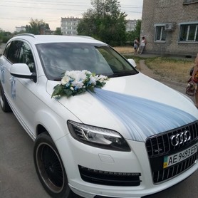 Ауди Q 7 - авто на весілля у Дніпрі - портфоліо 2