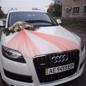 Ауди Q 7 - авто на весілля у Дніпрі - портфоліо 4