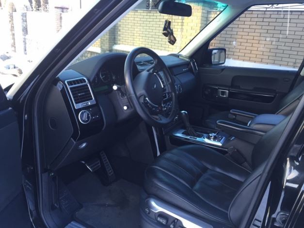 Range Rover черн. 