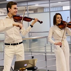 Дуэт скрипачей #TanyaDanya - музиканти, dj у Києві - фото 1