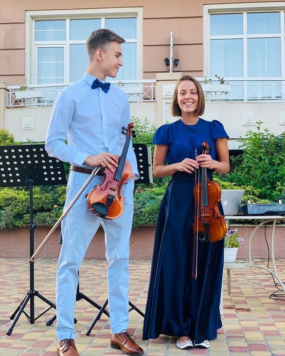 Дуэт скрипачей #TanyaDanya