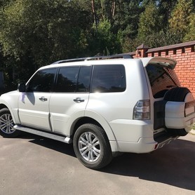 Mitsubishi Pajero Wagon - авто на весілля у Харкові - портфоліо 2