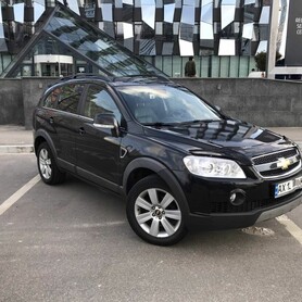 Chevrolet Captiva - авто на весілля у Харкові - портфоліо 4