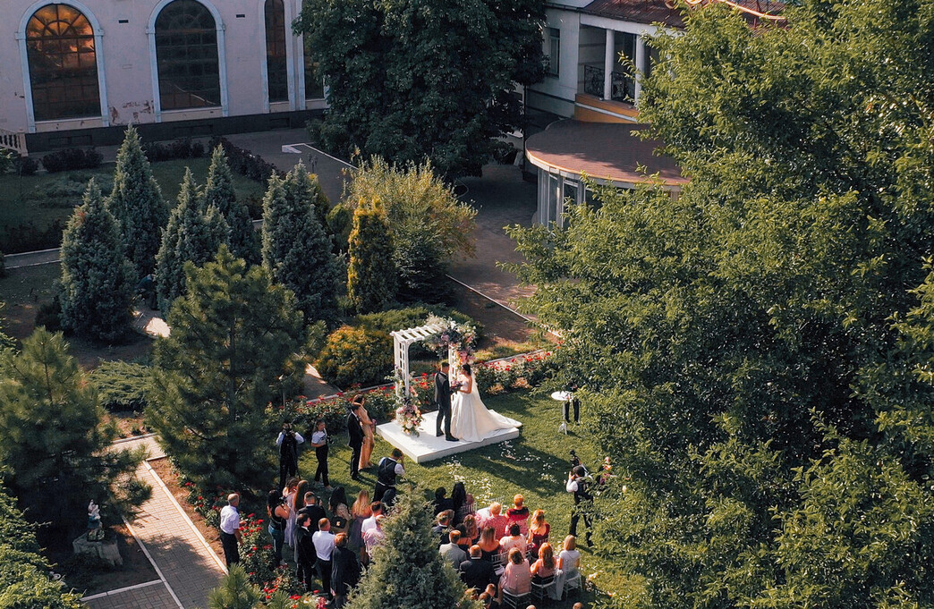 event/decor studio Romantic