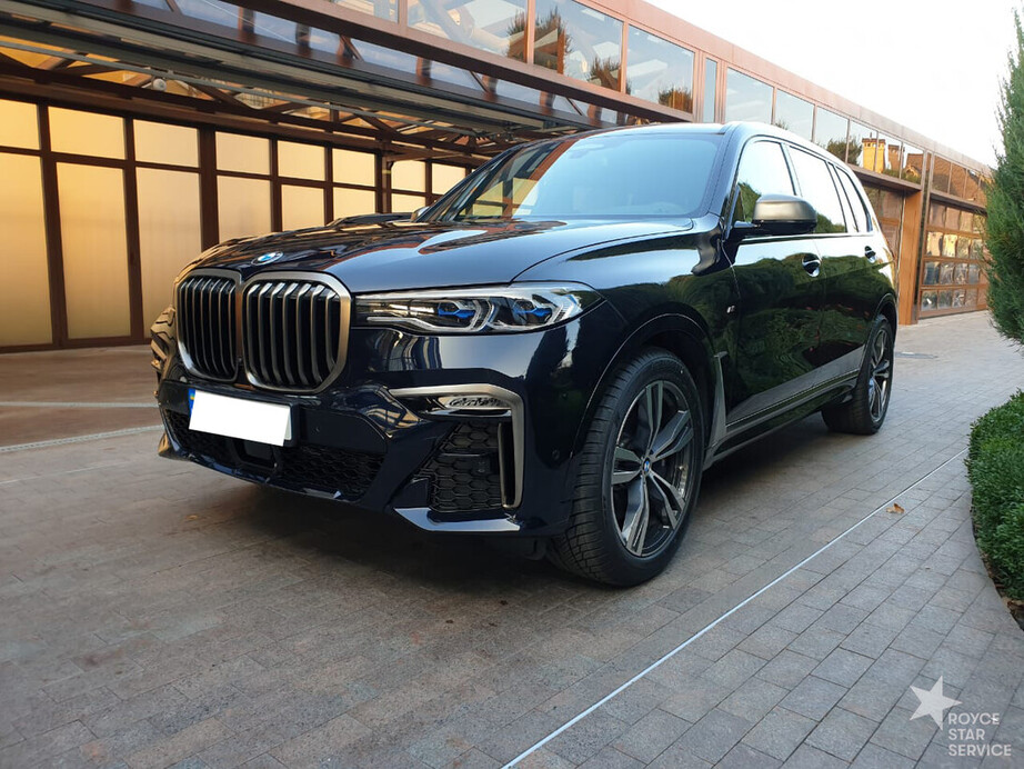 BMW X7 