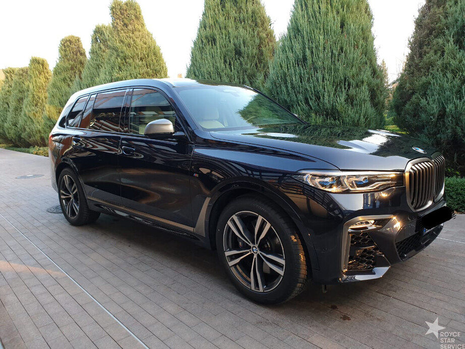 BMW X7 