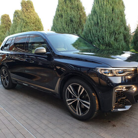 BMW X7 - авто на весілля у Києві - портфоліо 2