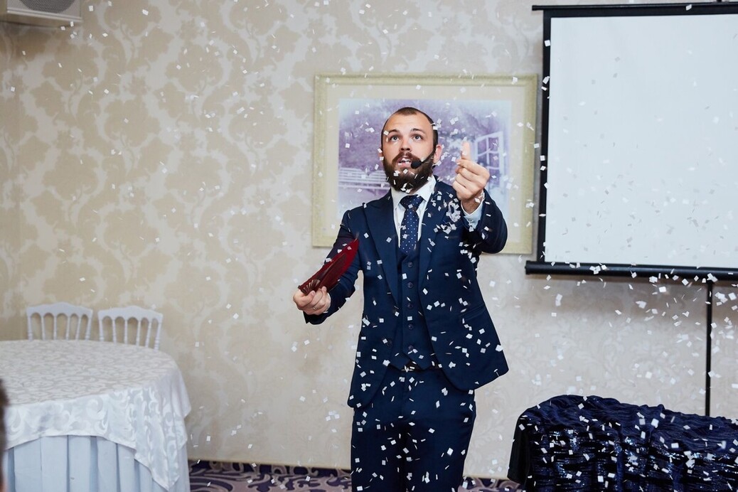Иллюзионист Илья Левченко