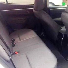 050 Toyota Corolla біла оренда на весілля - авто на весілля у Києві - портфоліо 5