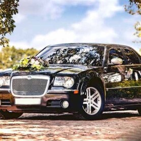 Chrysler 300 C - авто на весілля у Черкасах - портфоліо 1