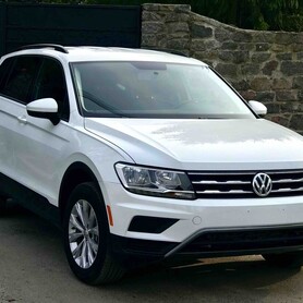 VW TIGUAN - авто на весілля у Вінниці - портфоліо 3