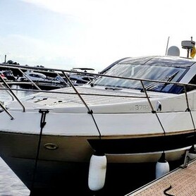 орендувати яхту Galeon 390 HTC - авто на весілля у Києві - портфоліо 1