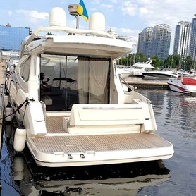 орендувати яхту Galeon 390 HTC - авто на весілля у Києві - портфоліо 4