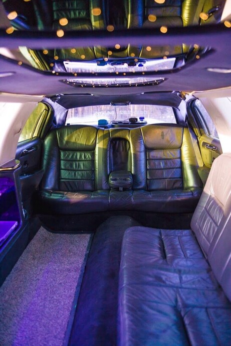 Lincoln Town Car 