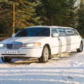 Lincoln Town Car - авто на весілля у Умані - портфоліо 1
