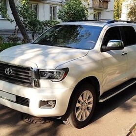 381 Toyota Sequoia оренда білий джип - авто на весілля у Києві - портфоліо 2