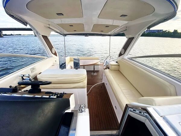 Чартерний катер Silver Craft 37 