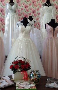весільний  салон "  Мілана  "    ("Elena Bride") - весільна сукня, салон у Кропивницькому - фото 3