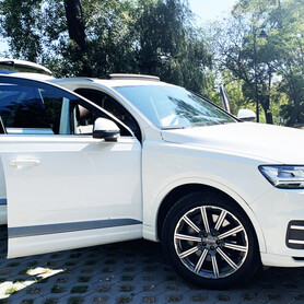 Новый белый Audi Q7 3.0T Quattro (2018) - авто на весілля у Києві - портфоліо 4