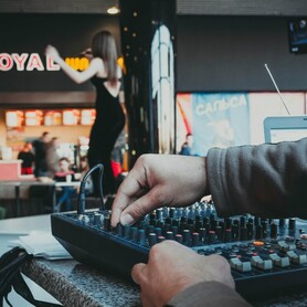 Антон Климец - музиканти, dj у Маріуполі - портфоліо 5