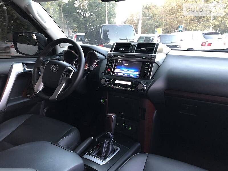 Toyota Land Cruiser Prado 